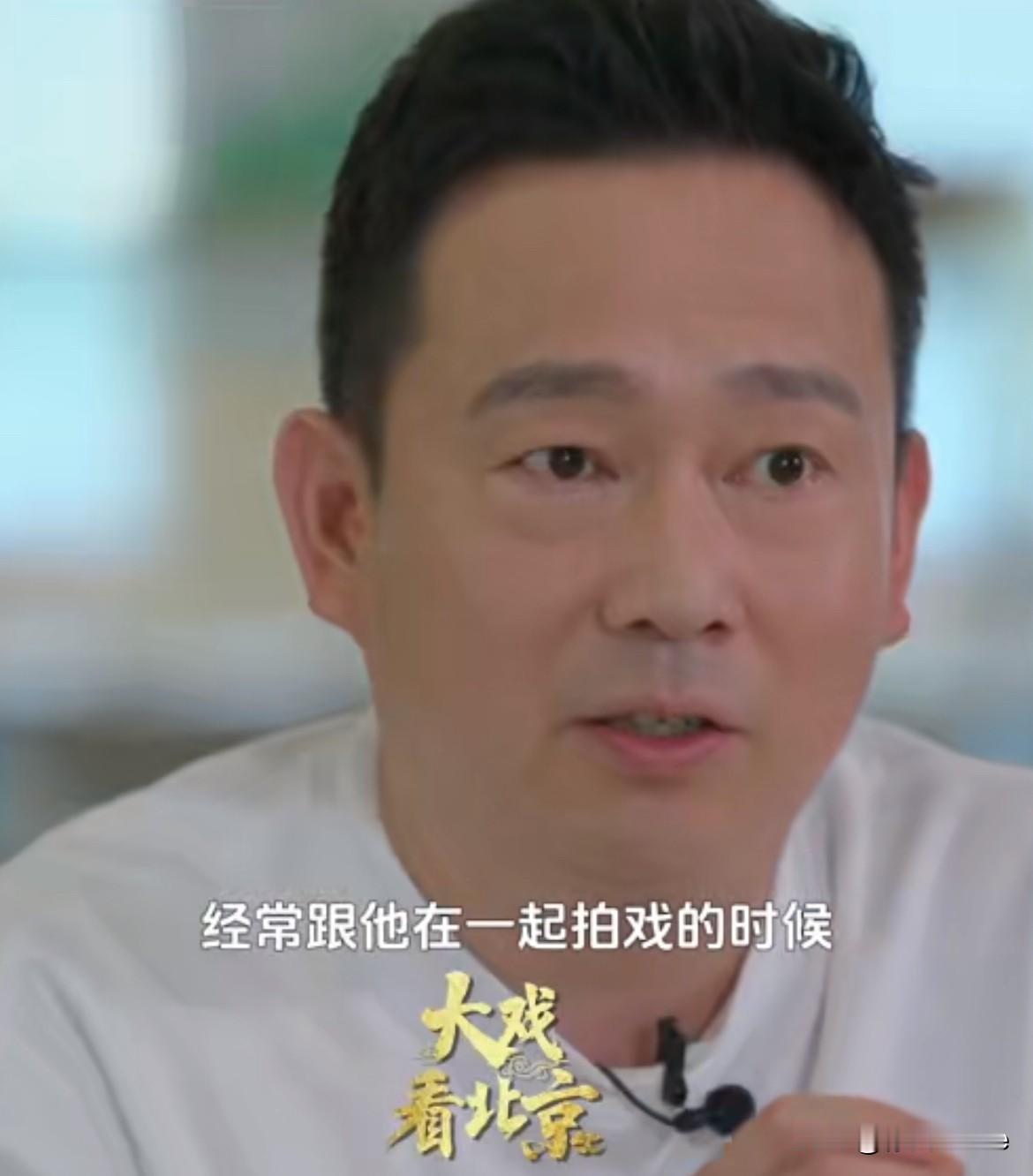 6月15日，梁超对爱徒肖战赞不绝口！梁超在接受采访时提到很怕夸肖战，跟肖战在一