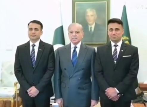 巴基斯坦总理夏巴兹接见两名通过中国选拔的巴籍航天员，面授机宜说了什么？4月