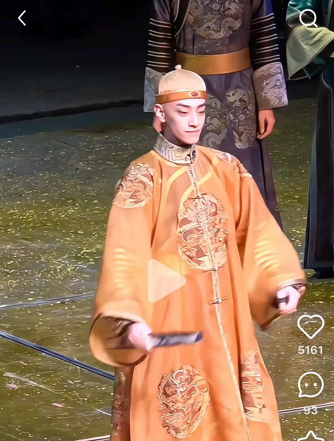 郑云龙这是cos的朱元璋吗？还是三星堆？​​​