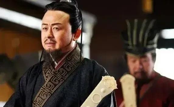 公元前249年，秦王对丞相甘茂说：“寡人要吃公鸡蛋，3天内必须找来！”。甘茂一愣