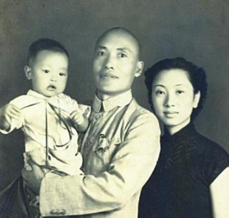 1936年，一名国民党高级将领完成长征到达延安，却意外接到主席的送别指令：“你回