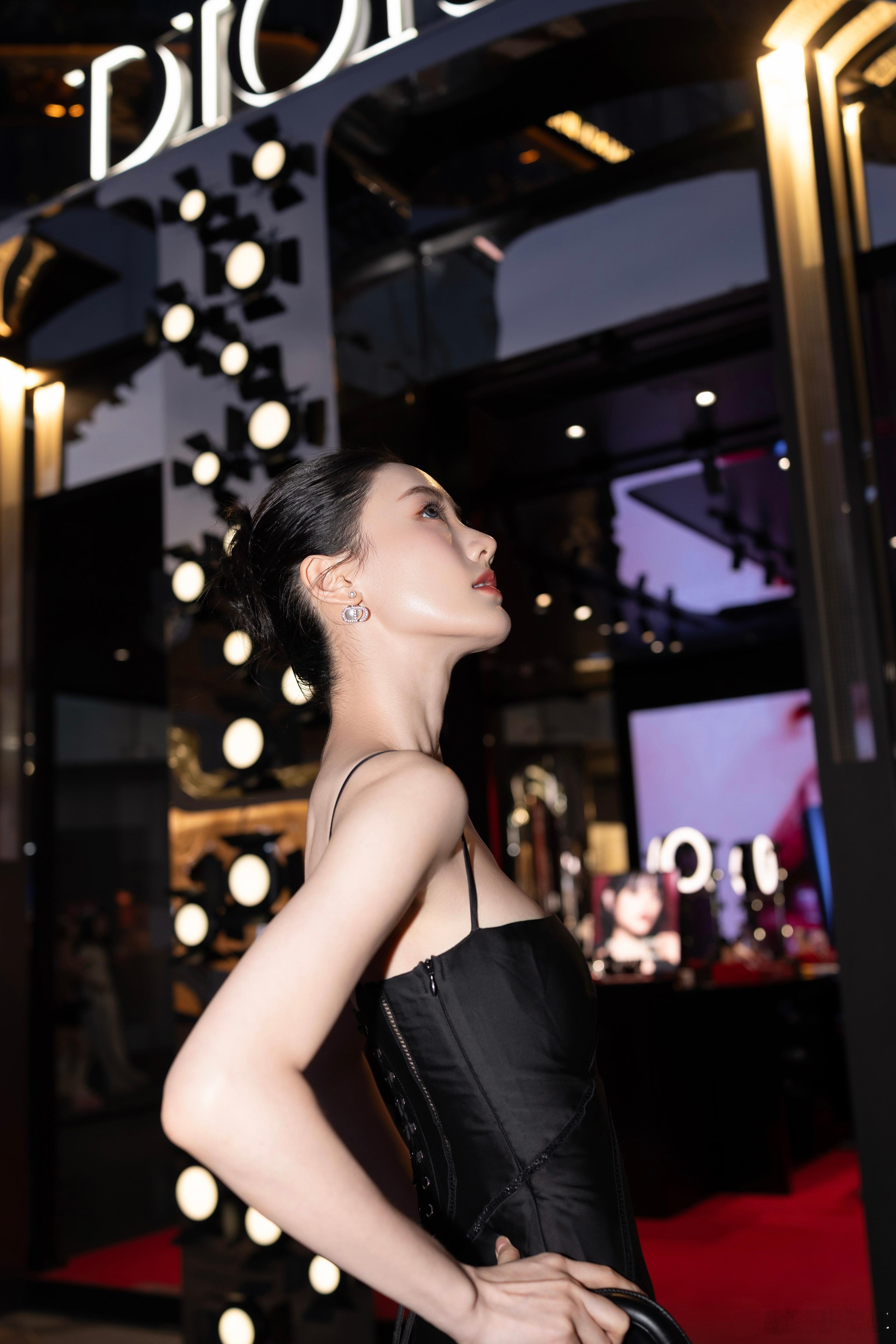✨​​​