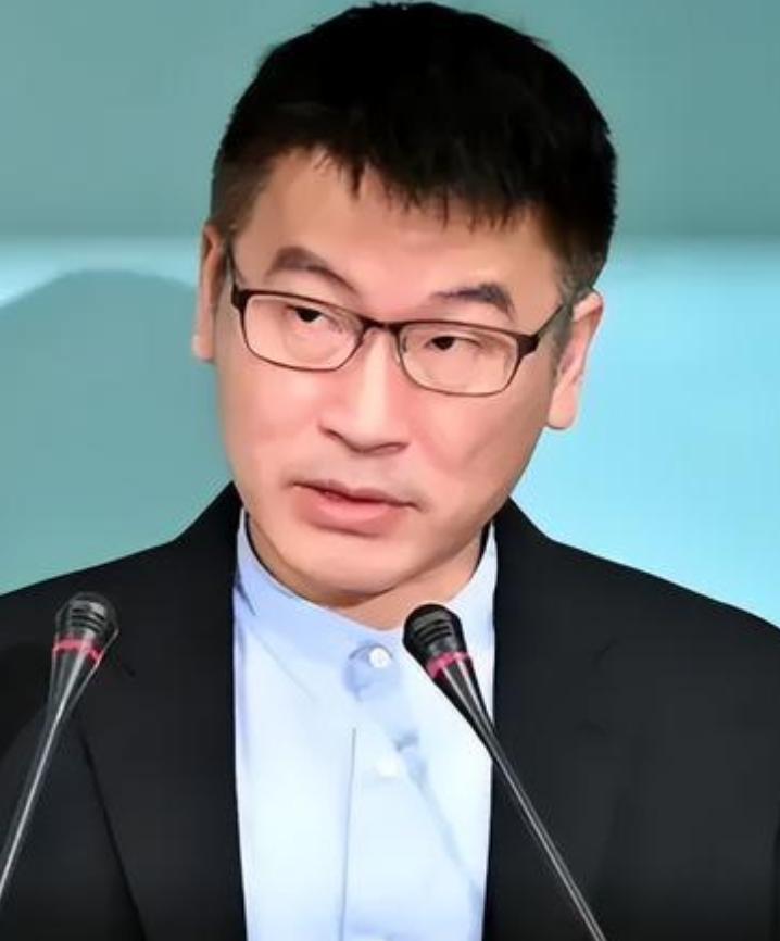 民进党又“翻车”了，这回塌得连底裤都不剩！赖清德“新潮流系”大将、陆委会副主委梁