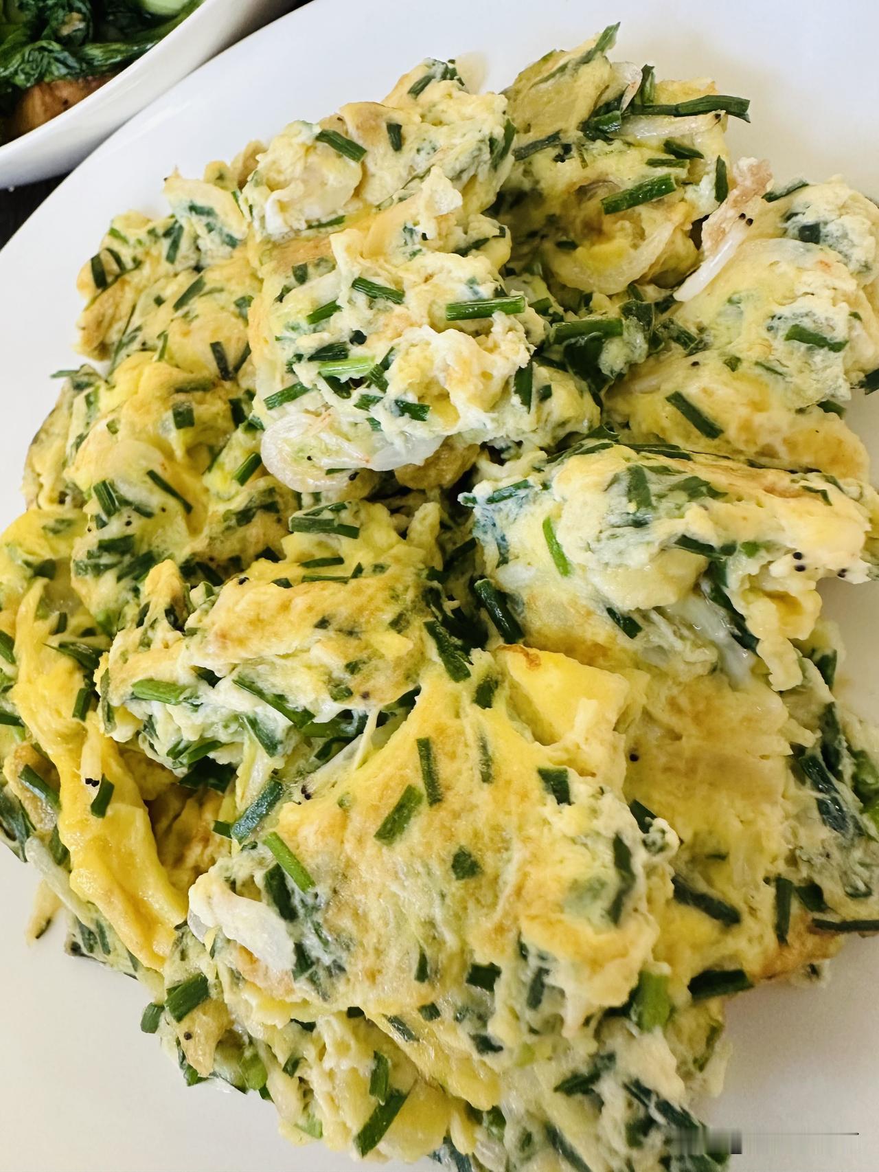 昨天有位姐妹说不知道怎么给孩子补钙。我说食补高于药补。你买瓶子钙片还不放心不