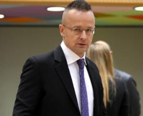 西雅尔多回击波兰外长对其访华的批评：我们执行的是匈牙利人民的意志，努力取悦的是匈