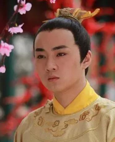 672年，太子李弘上书武则天，请求两位姐姐出嫁。公元672年，李弘，这位