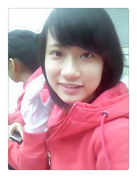 14岁女孩被妈妈逼迫, 与不同男子"结婚"7次_zzd_学生
