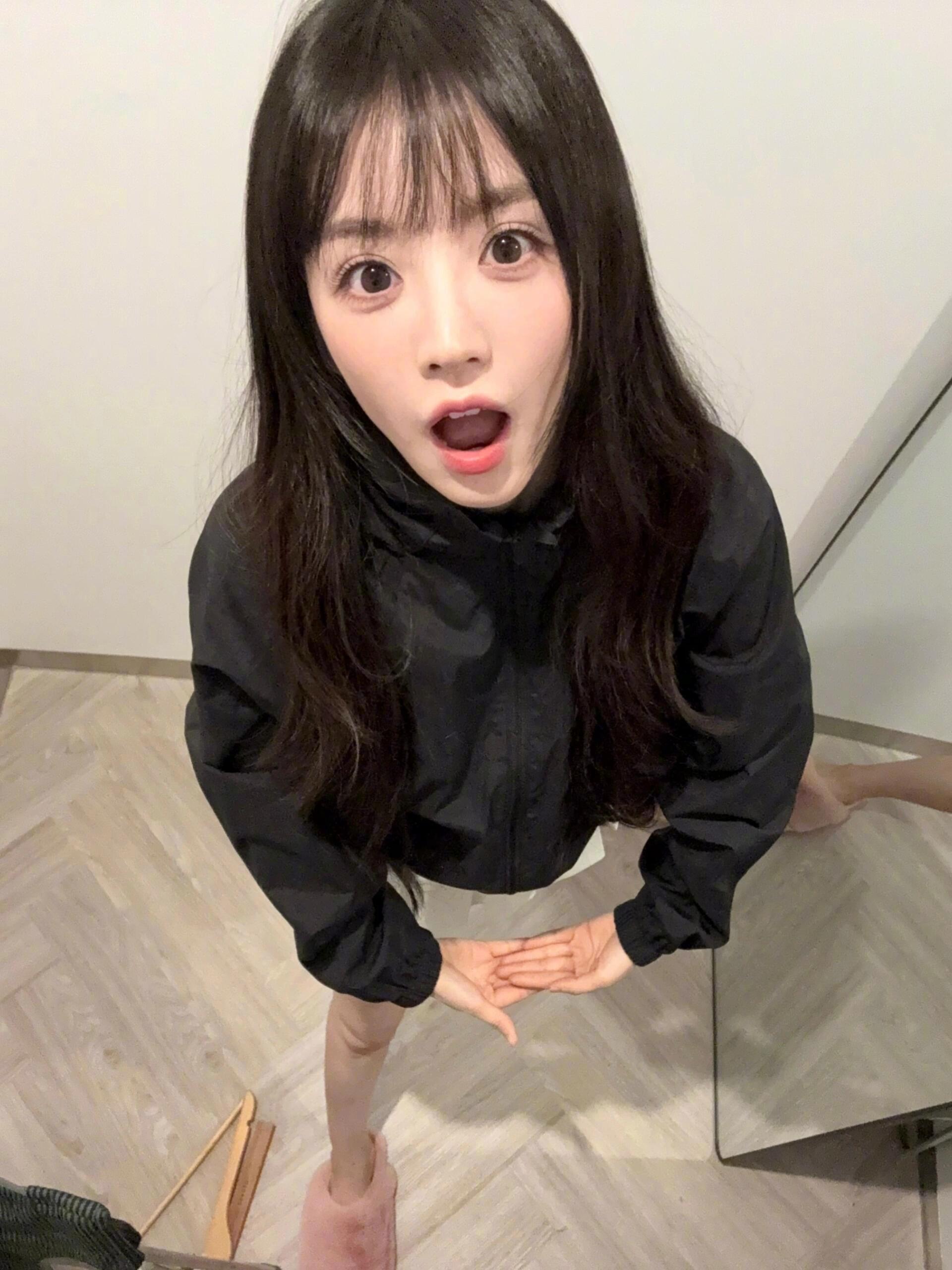 田曦薇也有夫妻粉了田曦薇你知道自己男女通吃吗通常追星现场女粉尖叫男粉沉默，结果