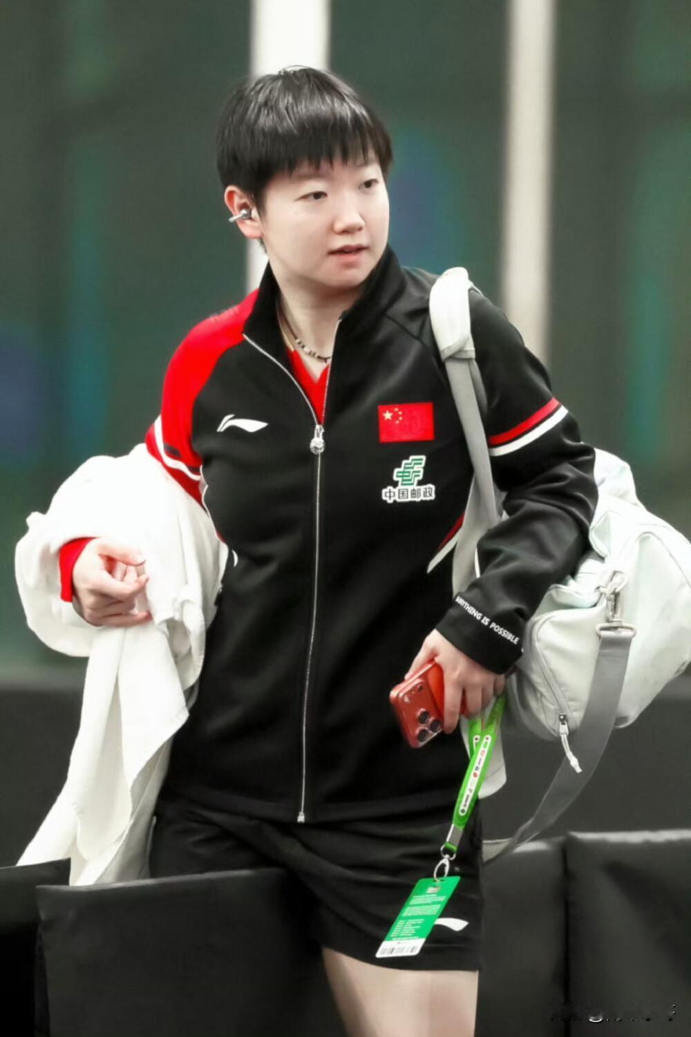 曼昱被捧上了天，殊不知莎莎才是真正的外协终结者，曼昱曾保持对日乒39场不败