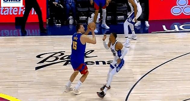 标题：威少差点成罪人！关键时刻送3分，还好大心脏救了自己国王打掘金这场，最后