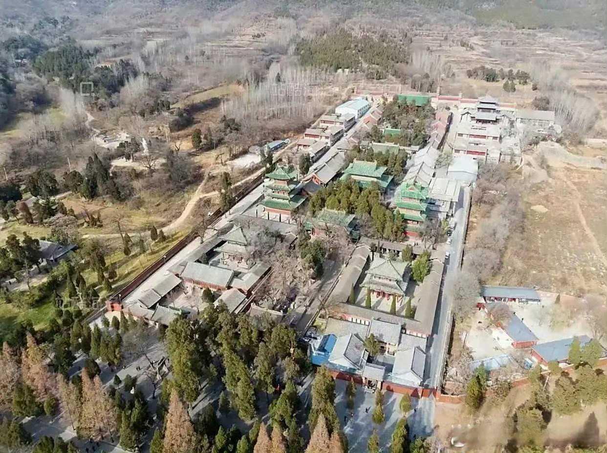 万万没想到，少林寺居然那么大。我还以为是一个小寺庙呢！