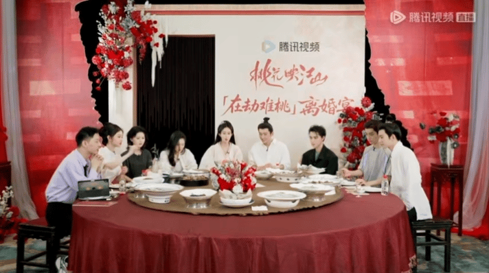 刘学义孟子义吻戏reaction桃花映江山《桃花映江山》主演reaction甜到