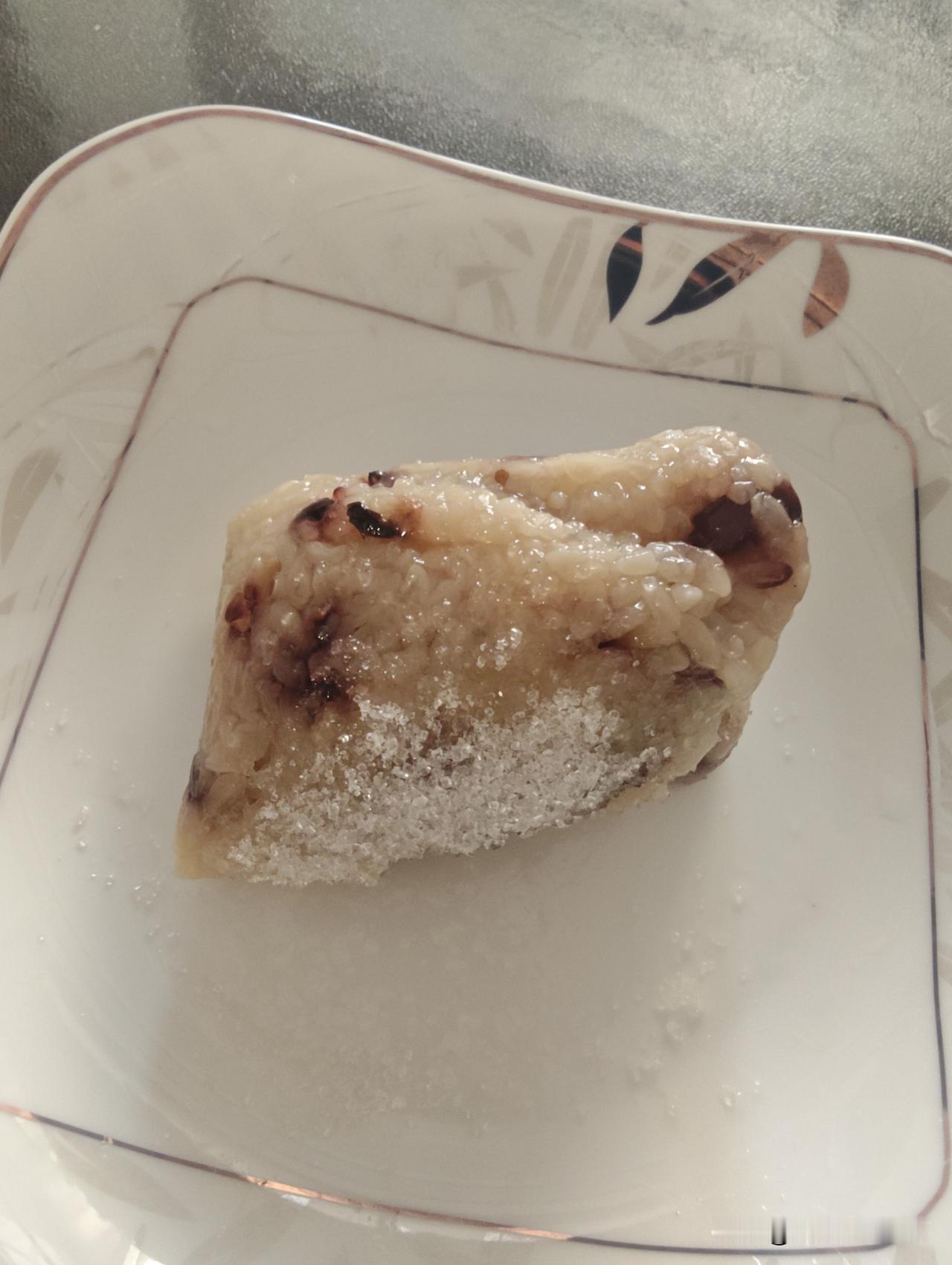 早上吃个粽子，替代一吨早饭。