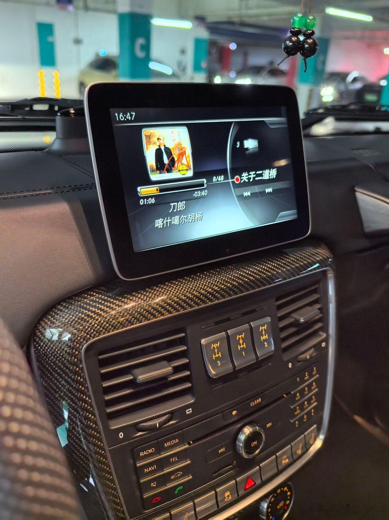 奔驰AMGG65，国5排放的末代款，17出厂，17上牌，2.7万公里极品，选配