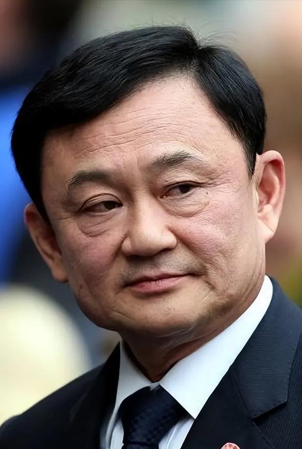 泰国政坛大震动！76岁他信刚假释出狱，背后水太深了！谁能想到，泰国政坛最传奇的人