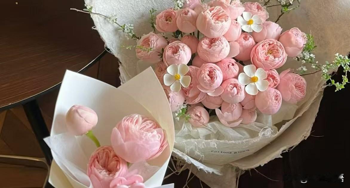 朋友家闺女，十年前出去留学，去的英国，学的翻译专业，拿到了研究生文凭。但回来之后