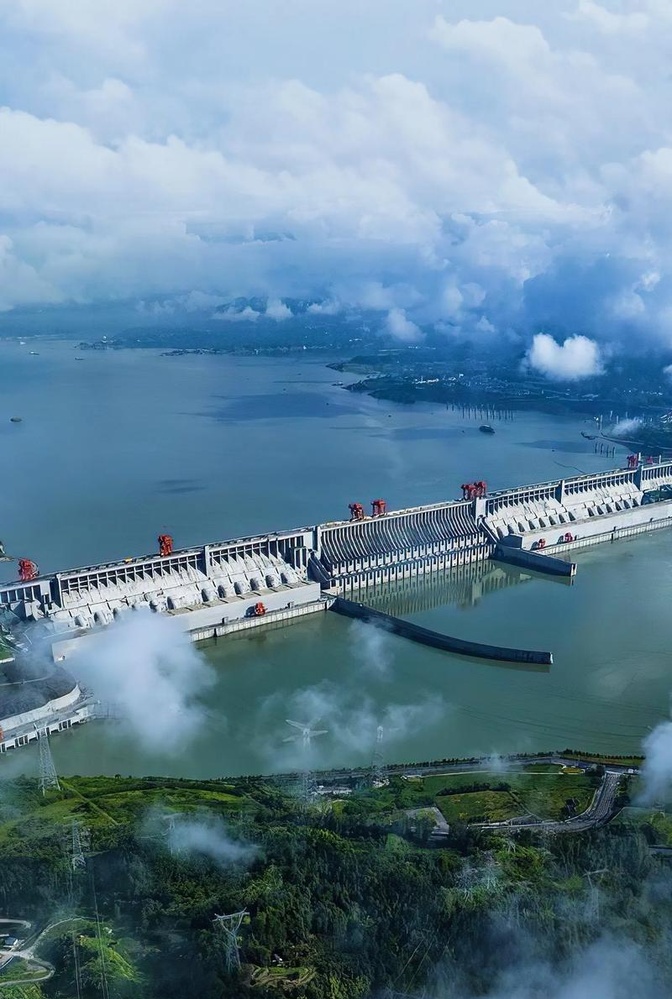 为什么美国不敢炸三峡大坝？不夸张的说，只要美国人想活着，就不敢对三峡大坝