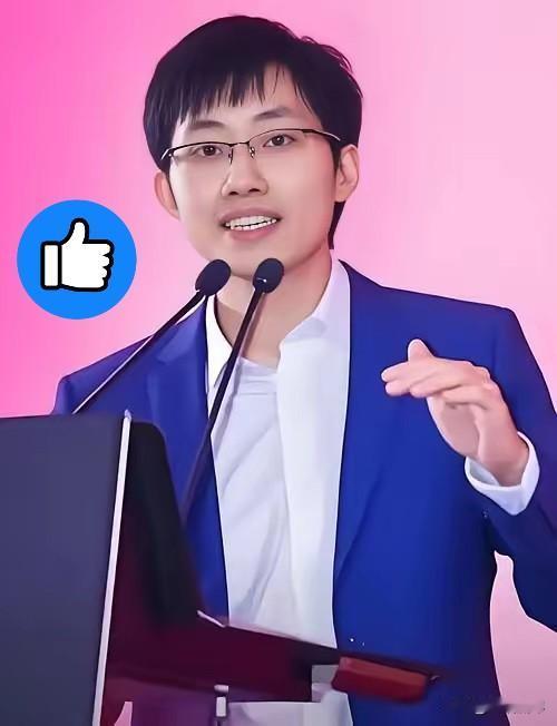 梁文锋这次是真没给同行留面子，直接把那一层窗户纸给捅破了！放着千亿规模的量化