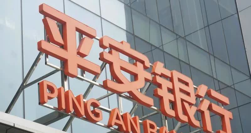 工行回应男子实名举报妻子出轨2025年7月这出“大戏”在广东惠州闹得沸沸扬扬。