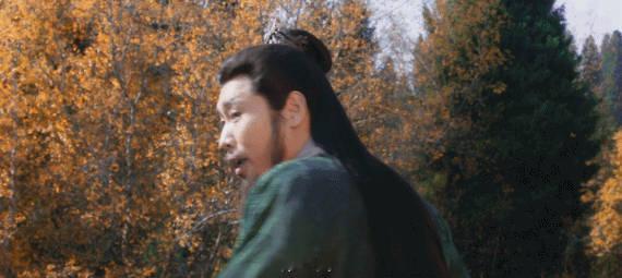 李乃文昨天下楼今天扫楼一般不主张虐待老人，但架不住老人真的很爱表演哈哈哈哈！李