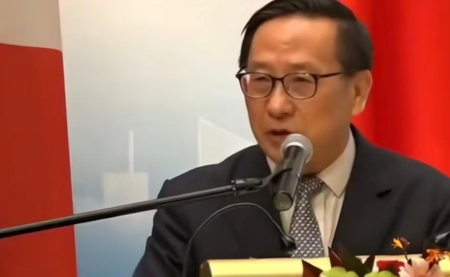 前一段时间，网络上对学术偶像张维为教授的议论比较多，正面的负面的，不一而足。而