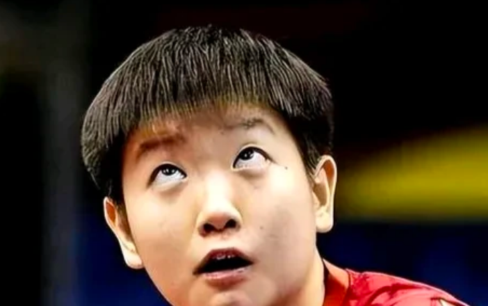 王励勤也发现了都针对莎莎的短板研究，时间久了就不管用了！为啥说呢？莎莎也知道尽