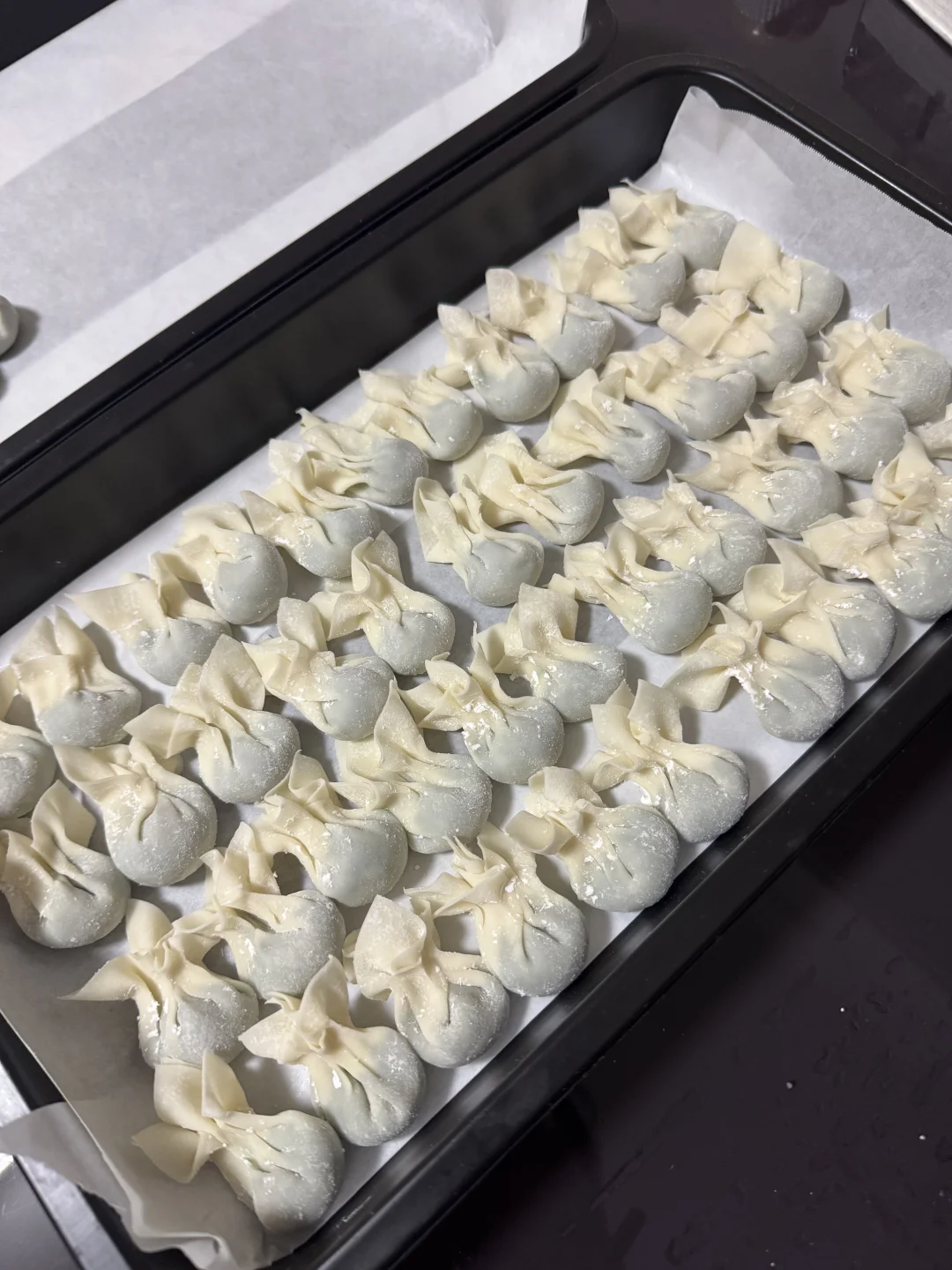 荠菜小里脊馄饨