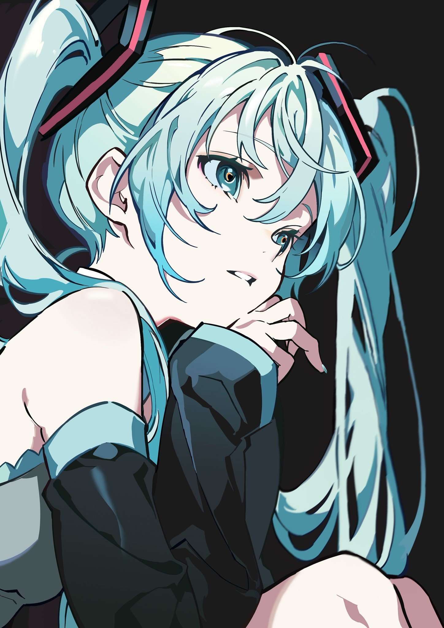 初音未来动漫仲夏狂欢季miku酱的独属时光好喜欢这份明媚的夏意.绘：hatsu