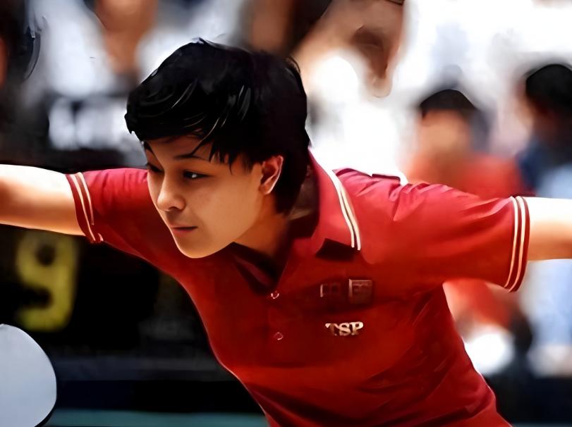 1987年，世界乒乓球锦标赛上，何智丽公然违抗教练让其让球的命令，击败队友赢得单