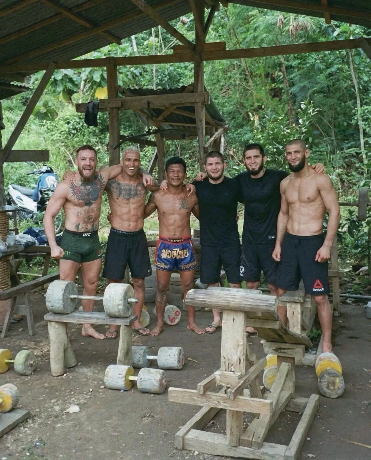 昔日并肩，今朝依旧是传奇