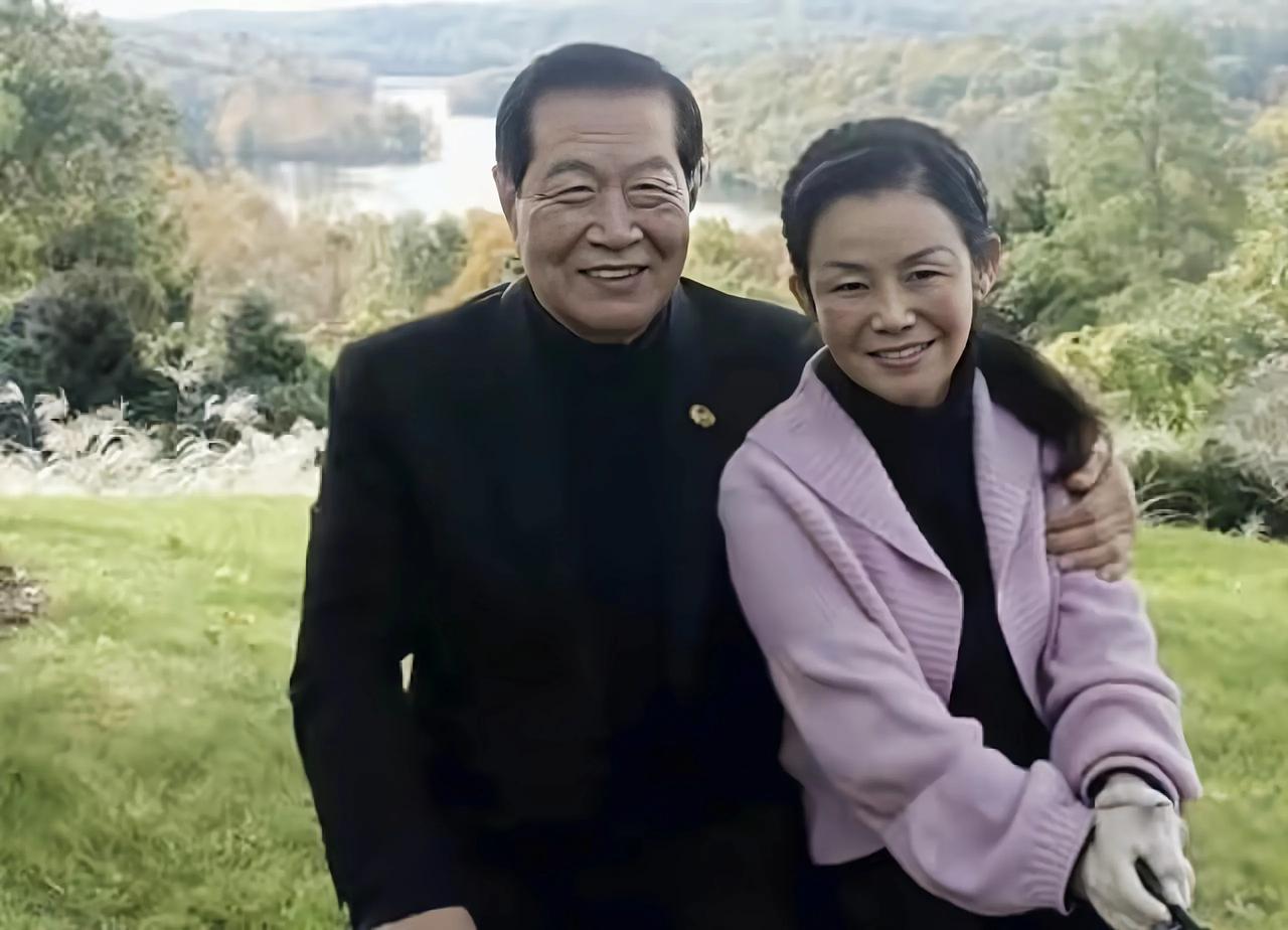 相濡以沫，87的李昌钰离开，最伤心的是他二婚刚结8年婚的妻子87岁的李昌钰博