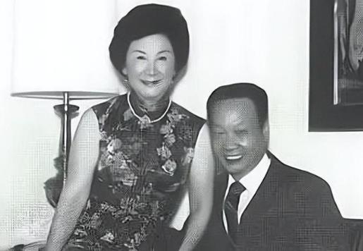 1986年，潜伏美国37年的我国王牌特工金无怠被捕，面对严酷刑罚，他突然来了一句