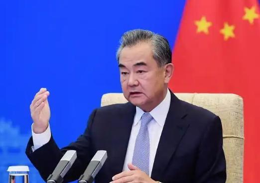 王毅发出警告：台湾不是你们的地中海，中国不会给第二次提醒！有些话，是到了必须说清