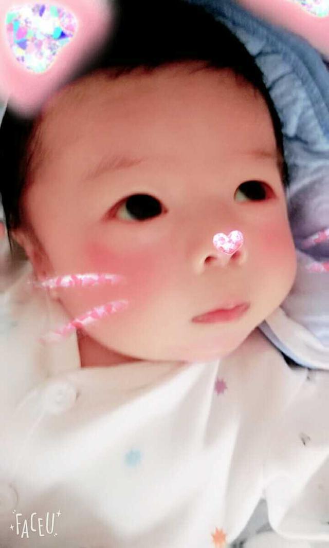 顺转剖腹九斤大眼睛长睫毛男宝宝, 附孕期症状大比拼_皮皮网 顺转剖腹九斤大眼睛长睫毛男宝宝, 附孕期症状大比拼