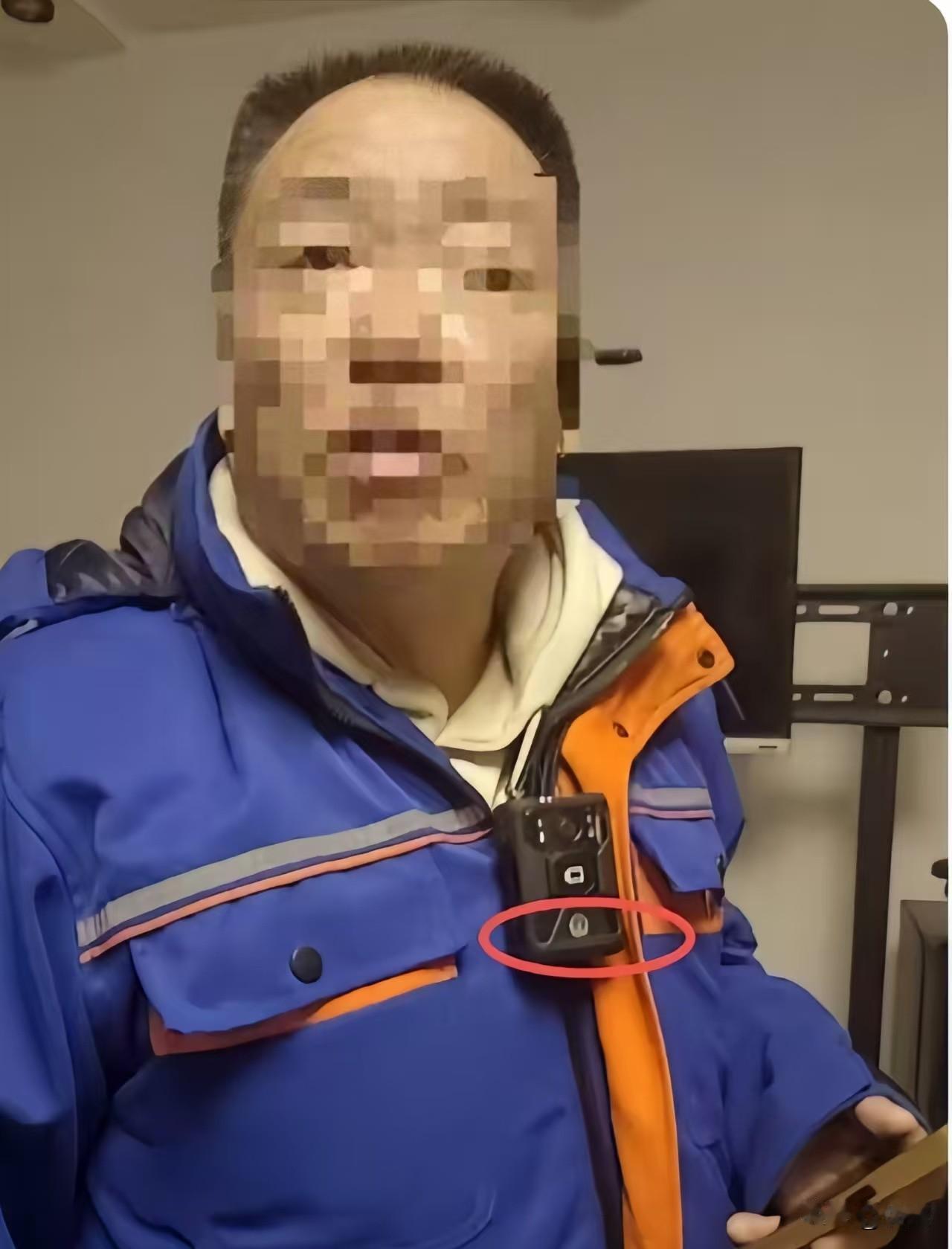 这下闹大了！真是给气笑了，这供暖公司现在的套路有点野啊。家里冷得跺脚，