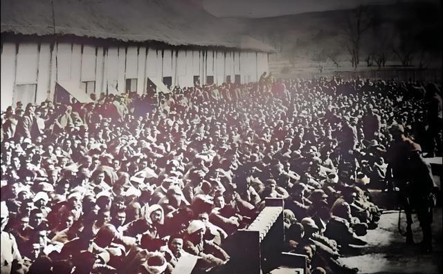 1937年12月13日，大约5万日军像恶狼一样扑入南京城，南京沦陷后日军实施惨无