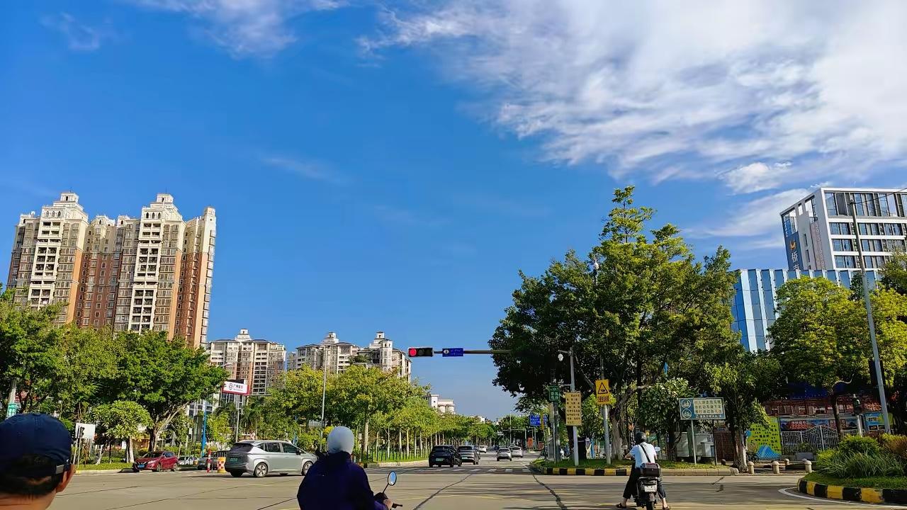 有外国网友问中国网友:你们中国历史上下5000年，都是在揍别人，怎么到了近代挨了