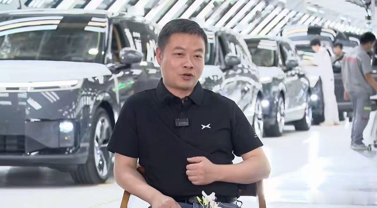 【何小鹏辟谣加价两万提车，何小鹏朋友提GX也要排队】6月3日，小鹏汽车CEO何小