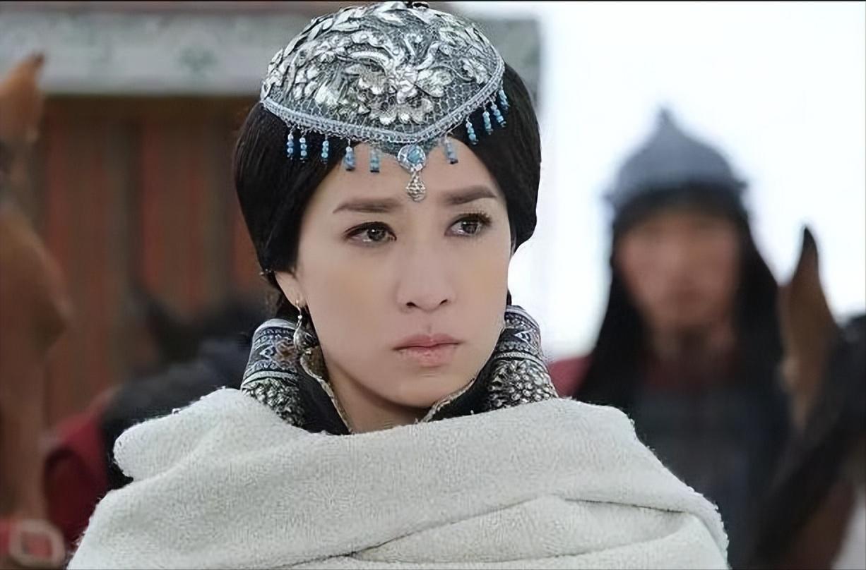 1276年，忽必烈设宴“招待”谢太后、宋恭帝。察必皇后进言：“皇上要好好善待赵家