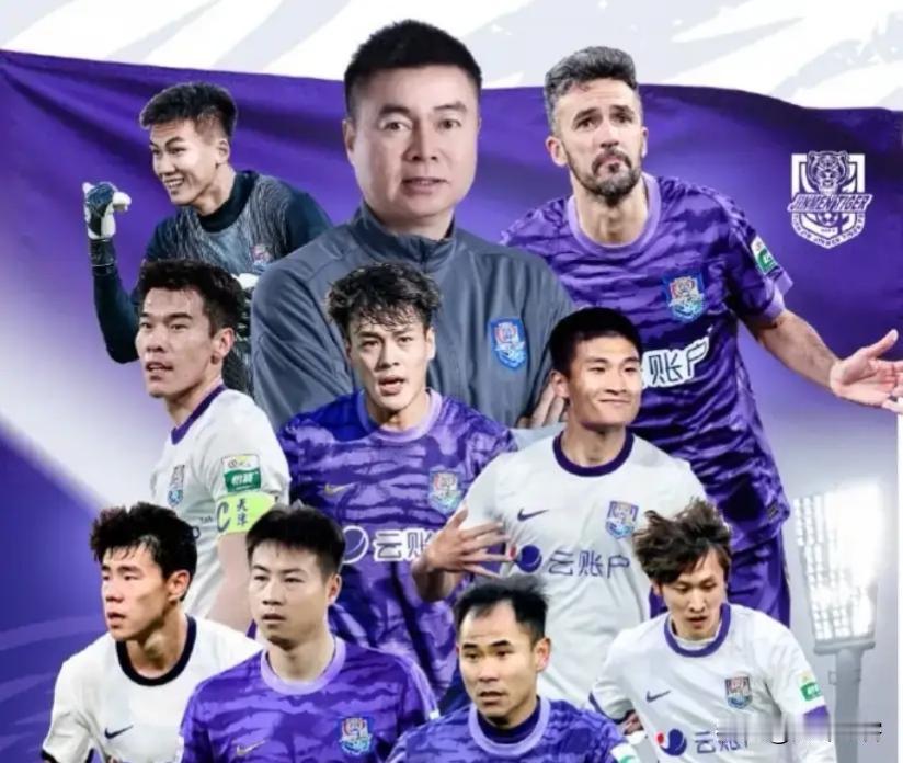 提前续约九名核心球员，主教练于根伟也将继续履行主帅职责，其实津门虎已经着手布局，
