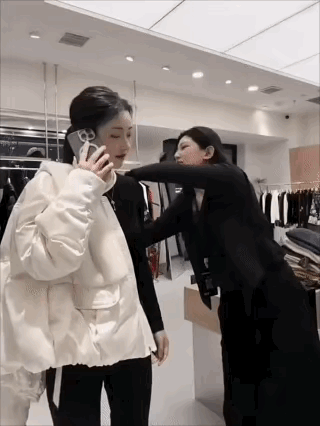 至今为止没有发现，长得漂亮的坏处！