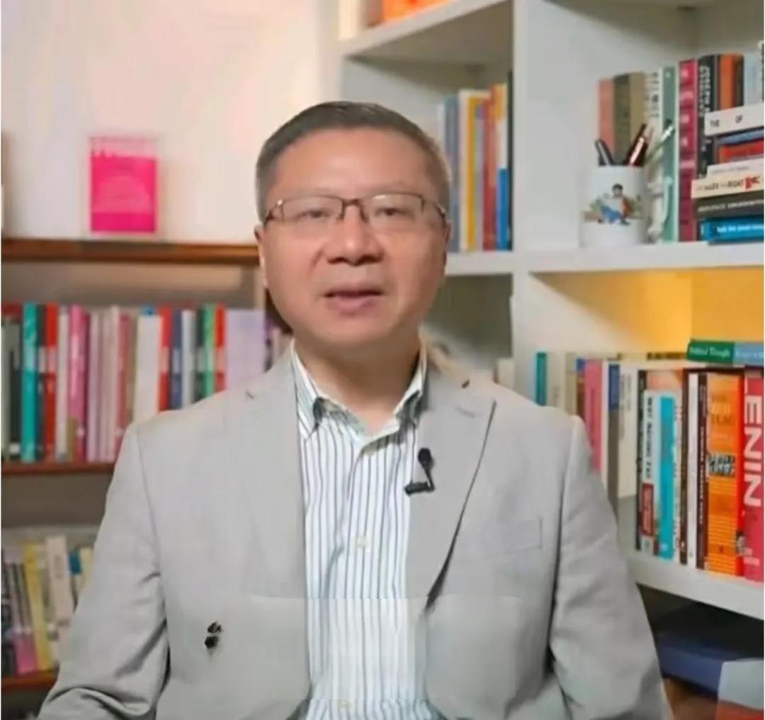 昨天发了张维为教授的一个帖子，大概的内容是；张教授之所以成为武大专题讲座受邀的第