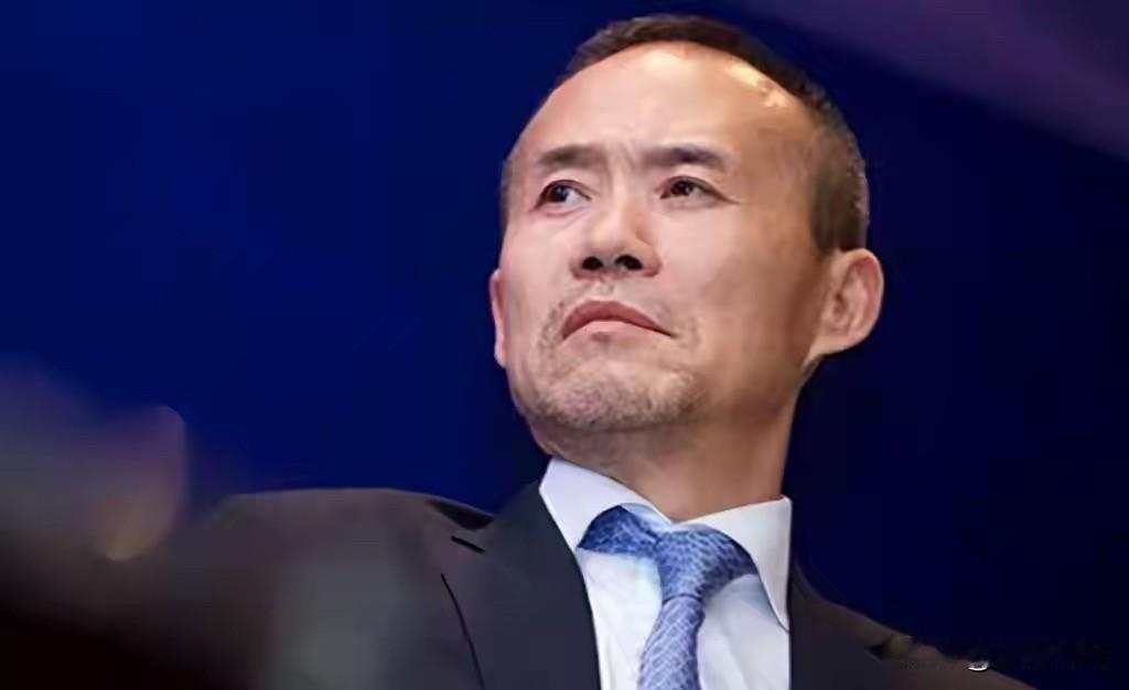 75岁王石重回地产圈这事，最近刷到好多人在讨论。很多人第一反应是大佬这把年纪还