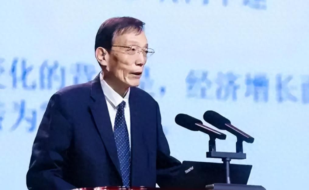专家：农民养老金应提至1000元！自主养老，还盘活内需，一举多得。 农村老人