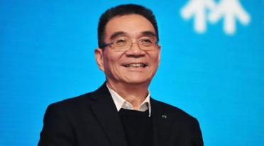 德国造车，八成卖到国外，没人喊“过剩”；中国造车，八成自己买，反倒被说“过剩”？