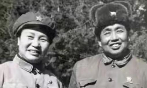 1943年37岁的许世友第三次结婚，在热闹的婚礼现场，许世友突然掏出手枪，朝着新