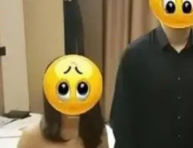 “红杏出墙的代价”广东一男子，尾随妻子捉奸在床，为了脱身，妻子在离婚协议上签字，
