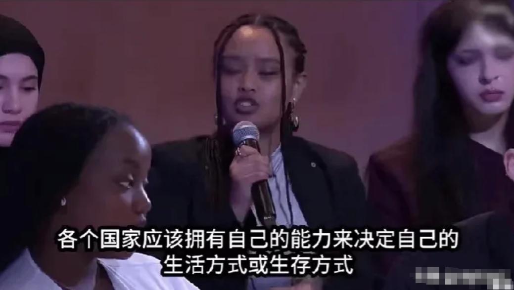 .“没有中国，你可能还是个奴隶！”高志凯教授面对一非洲学生挑衅时，毫不留情地回击