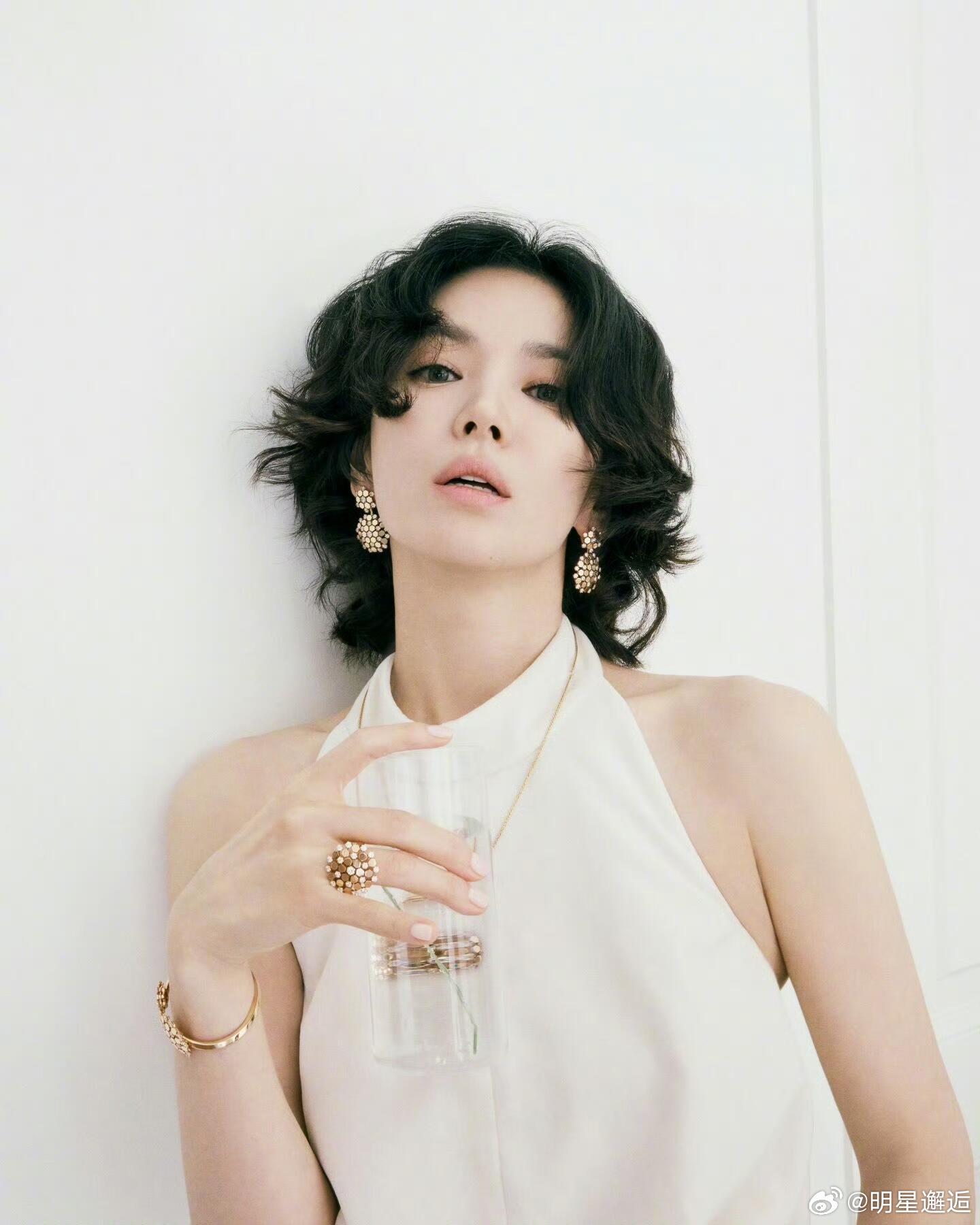 宋慧乔和珠宝好搭，这个审美真是绝了，好美好高级