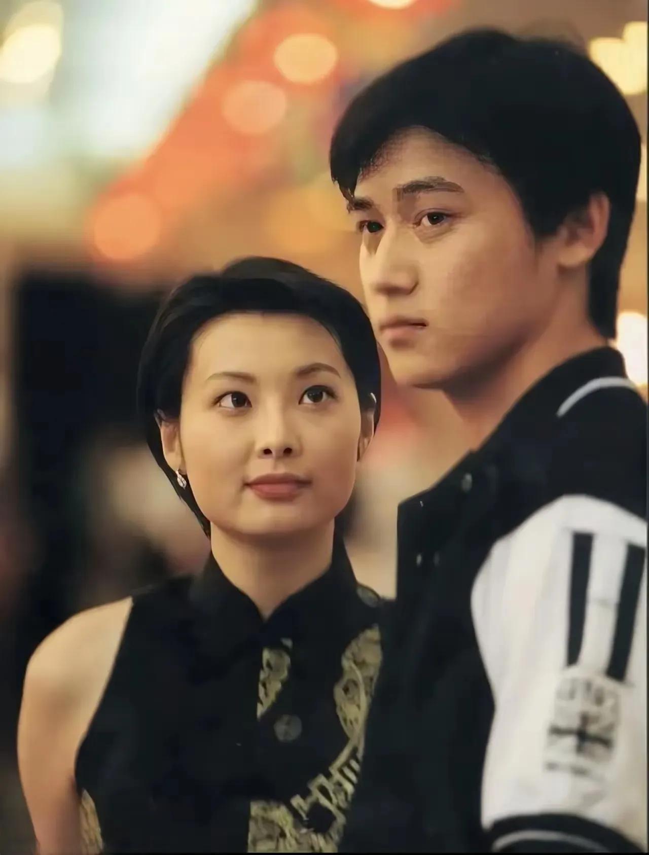 陆毅、袁立合作的电视剧《永不暝目》，袁立饰演的欧阳兰兰与陆毅饰演的肖童，从相爱到